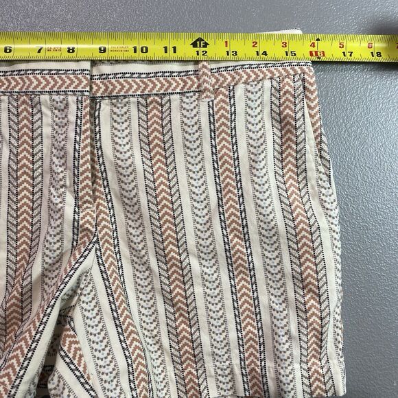 DALIA Shorts Pastel Geometric Print Stretch Pockets Womens 4 Cream Multicolor - Picture 5 of 11